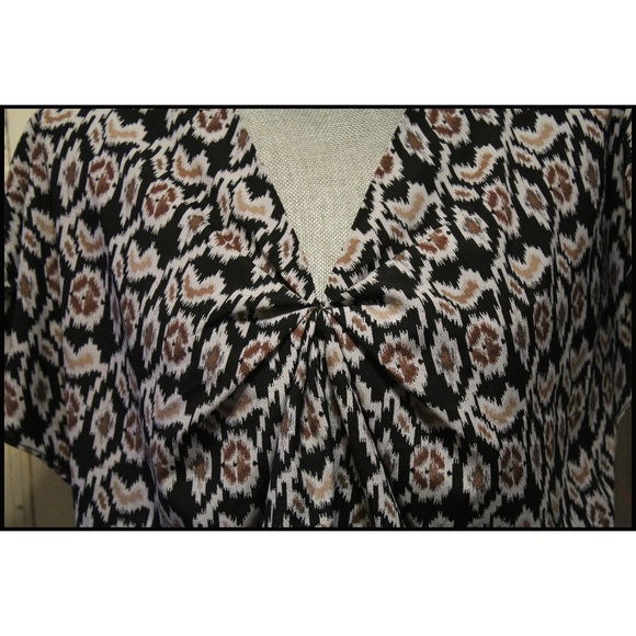 Greylin Geometric Boho Blouse Size S - Picture 4 of 6